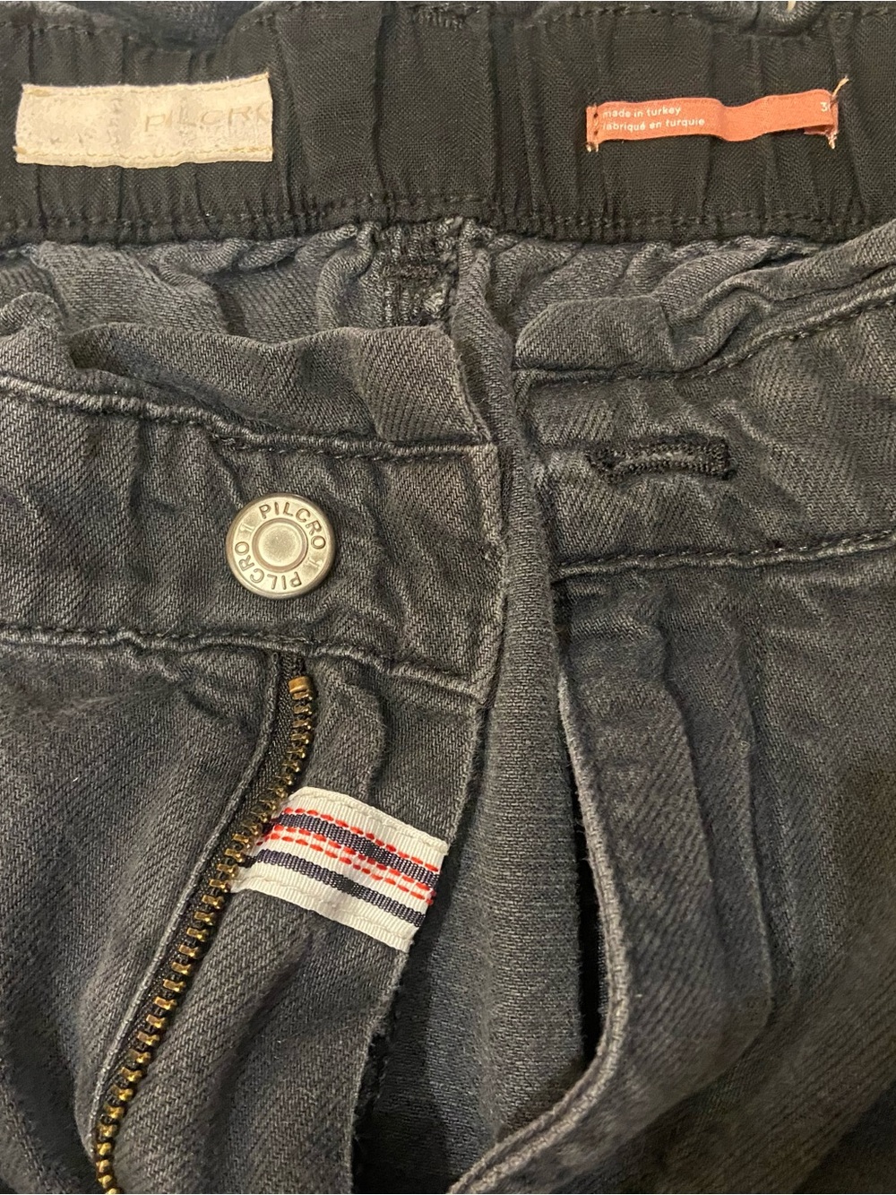 Anthropologie Pilcro Ankle Cropped Pants in Charcoal
